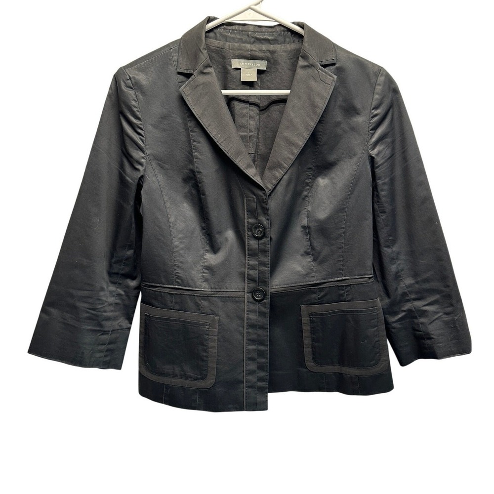 Ann Taylor Black 3/4 Sleeve Two Button Blazer Jacket‎ Size 8 Patch Pockets